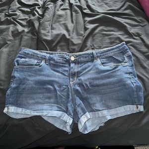 Aeropostale shorts